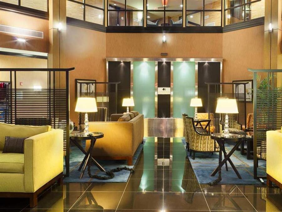 Doubletree Suites By Hilton Бентънвил Екстериор снимка