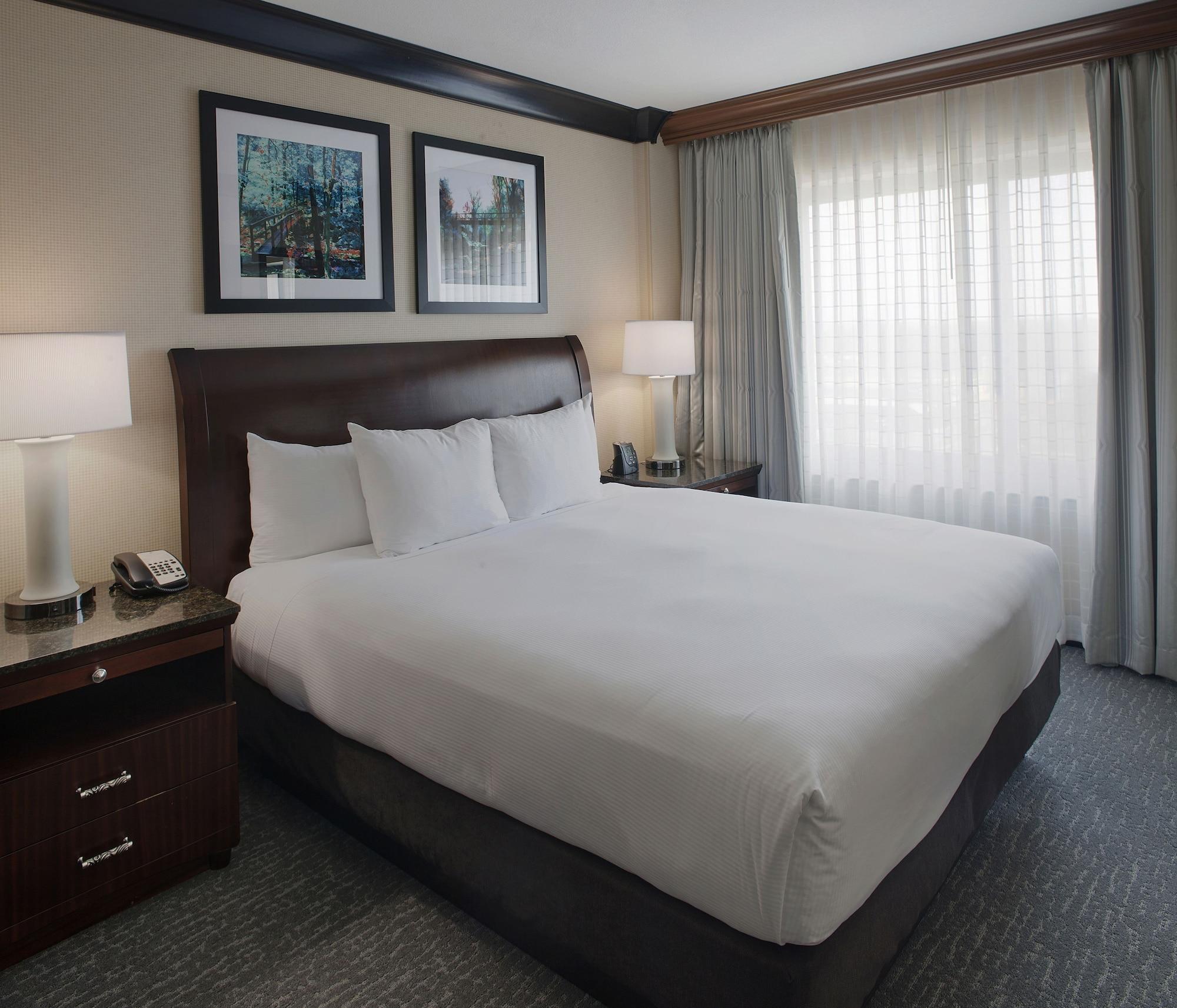 Doubletree Suites By Hilton Бентънвил Екстериор снимка
