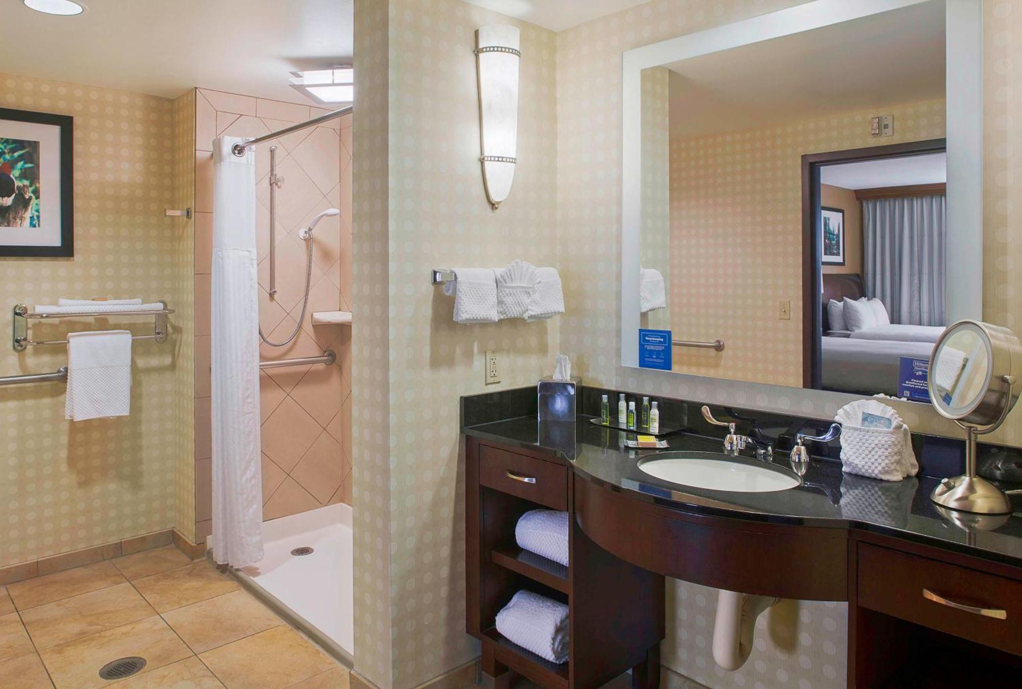 Doubletree Suites By Hilton Бентънвил Екстериор снимка